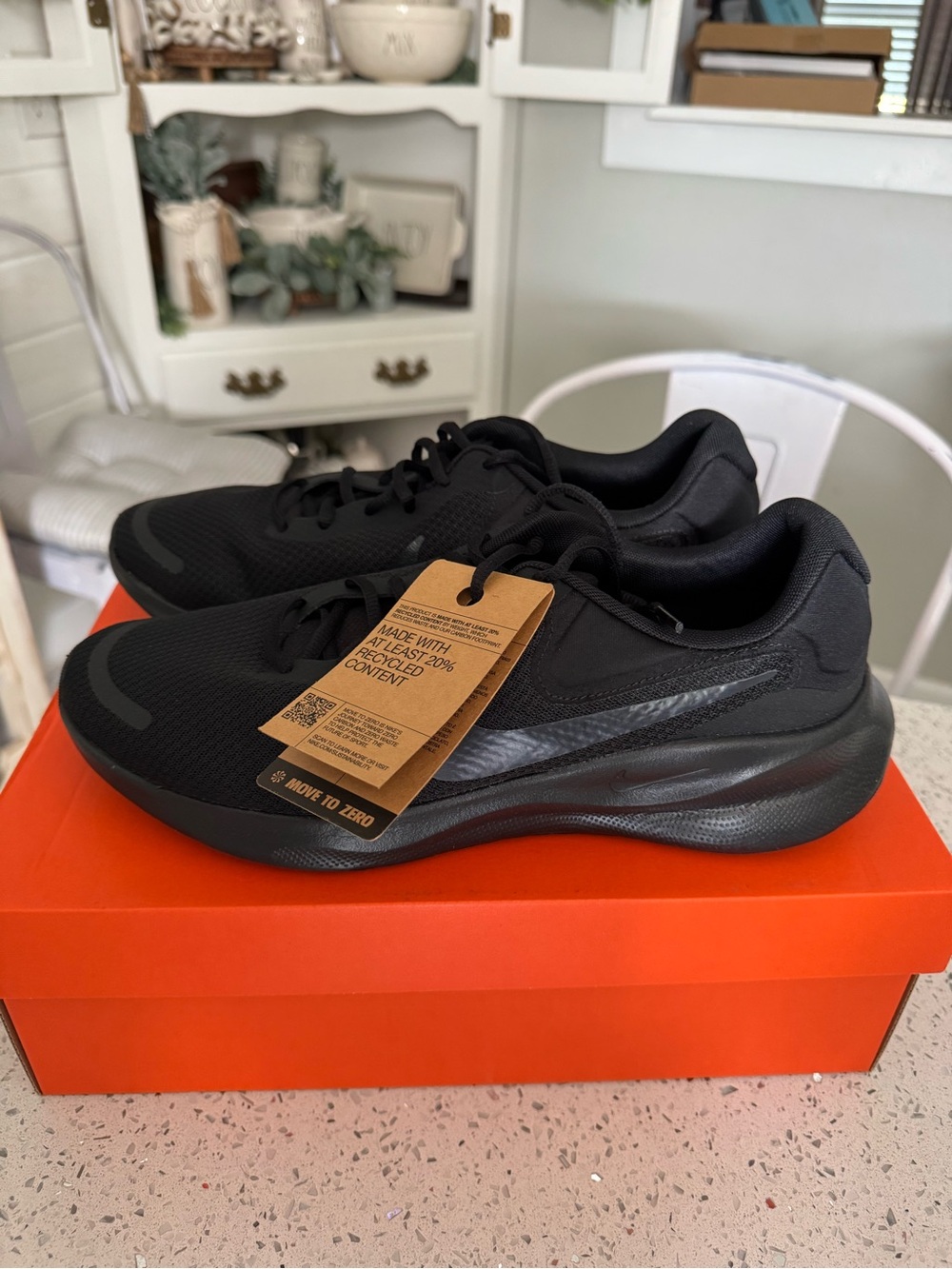 New! Nike Mens Revolution 7 trainers. Size US 11M 12.5W #sneakers #running